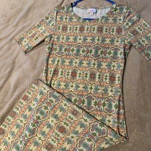 ❤️ bundle 4/$20! Lularoe Julia-xxs